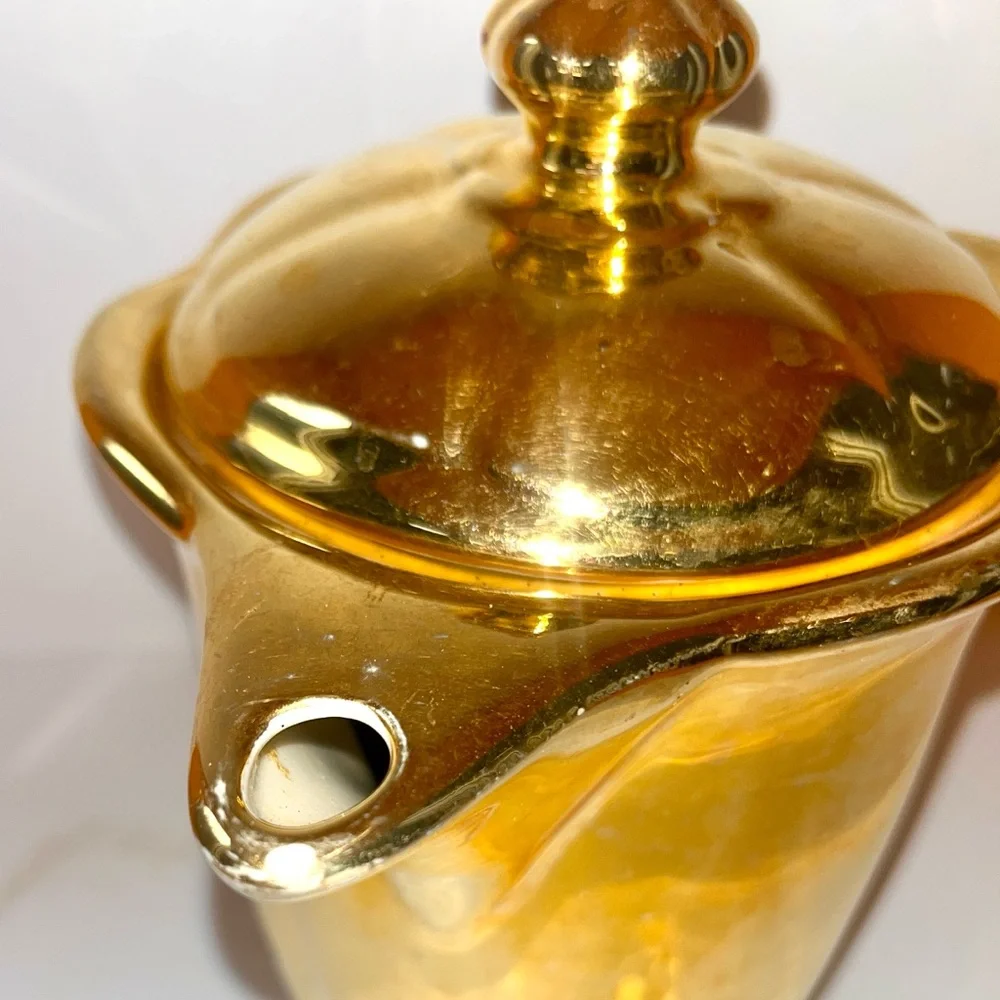 VTG Vintage Gilded Coffee Pot with Matching Lid - 22k